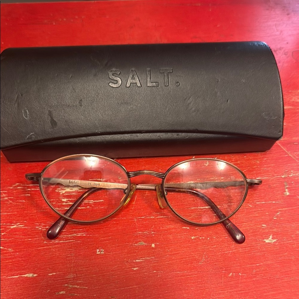 fabulous vjntage glasses!